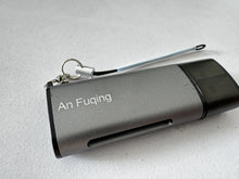 Load image into Gallery viewer, An Fuqing   USB card readers USB 3.0  Support SD/TF cards  Dual card simultaneous reading  Universal converter   Universal for computers, mobile phones, and cameras(grey)
