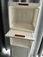 Load image into Gallery viewer, WTCDOP   Non-metal storage boxes for general use (WHITE,123CM*33CM*35CM-4 floor)
